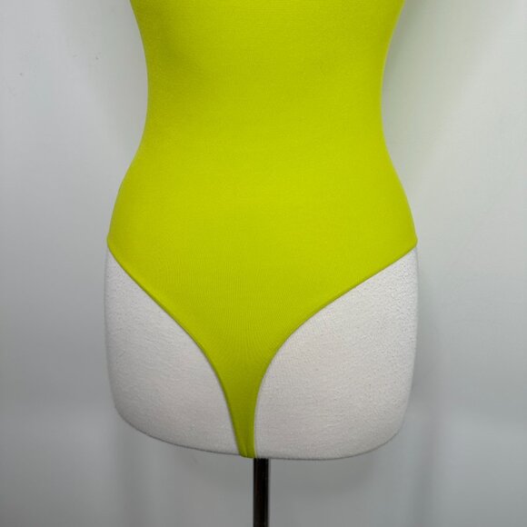 Lululemon Women’s Sz S Wundermost Ultra Soft Nulu tank Bodysuit Lime - Picture 7 of 11